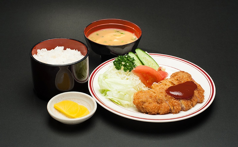 トンカツ定食